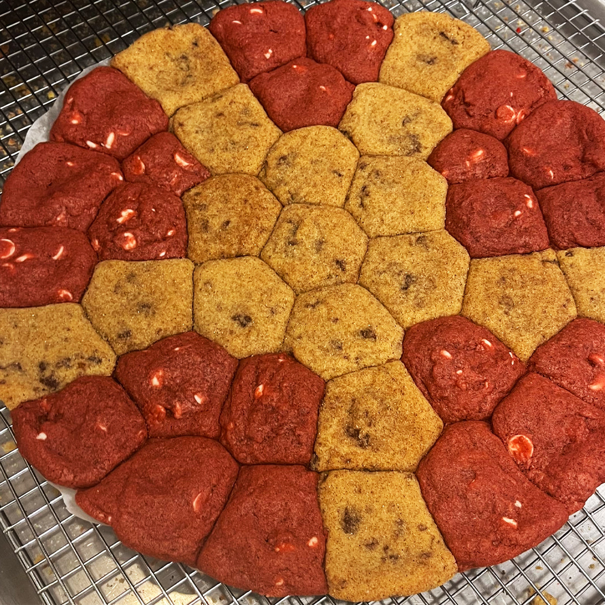 Pull-Apart Cookie Cake